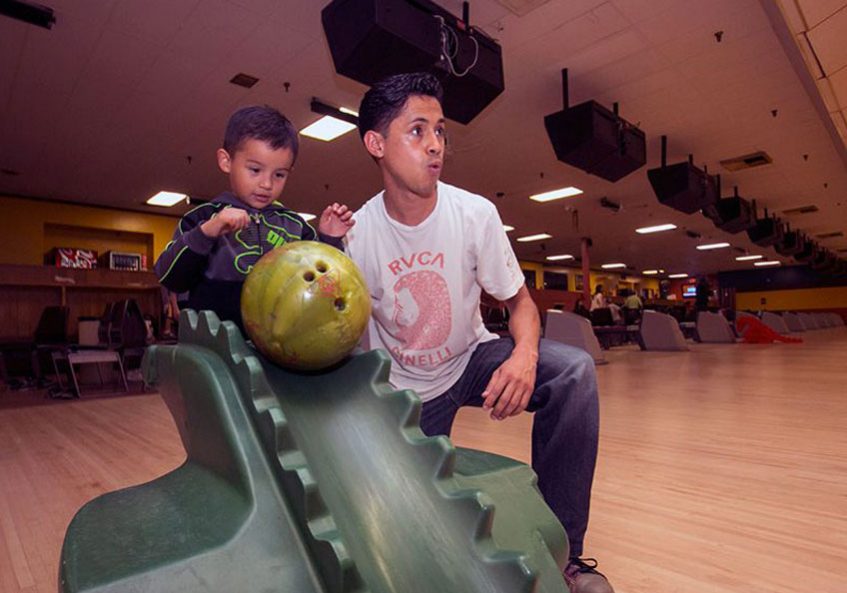 youth-bowling-salinas